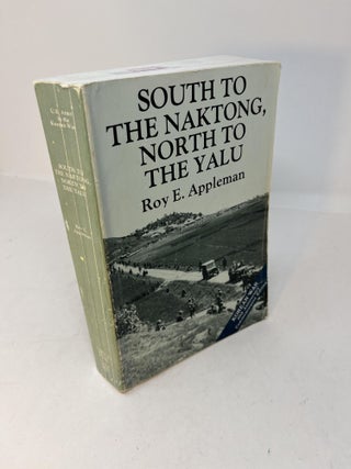 Item #29252 United States Army in the Korean War: SOUTH TO THE NAKTONG, NORTH TO THE YALU...