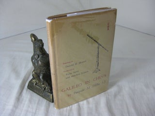Item #CE230855 GALILEO IN CHINA; Foreword by Donald H. Menzel. Pasquale M. D Elia